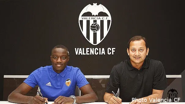 officiel diakhaby quitte l ol et vaut desormais 100 me diakhaby223245