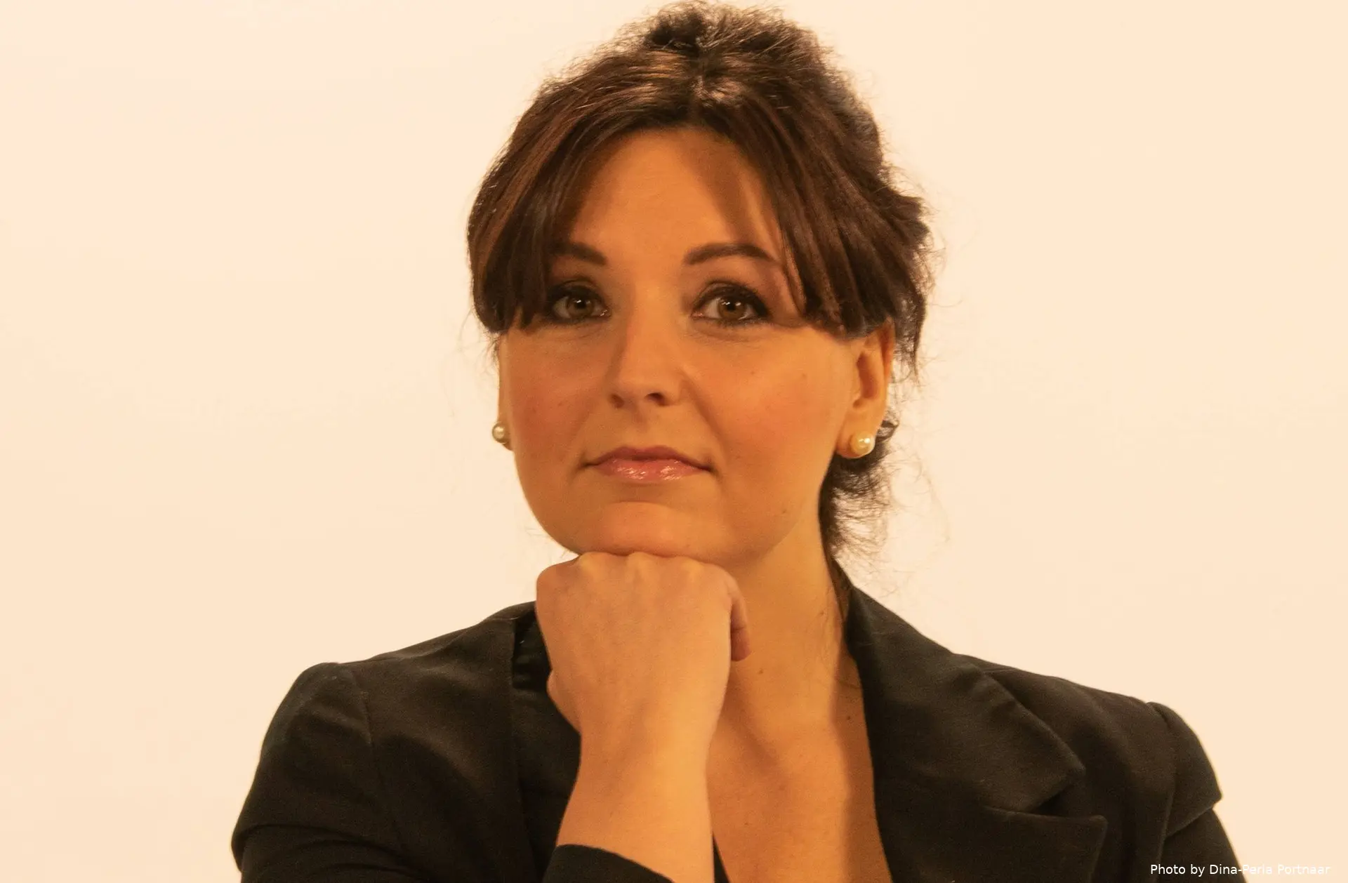 dina perla