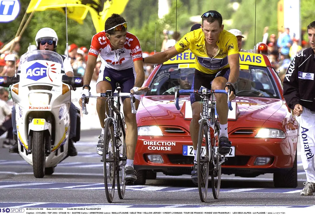 Carlos Sastre y Lance Armstrong, ganador de 7 Tours de Francia, todos anulados por dopaje