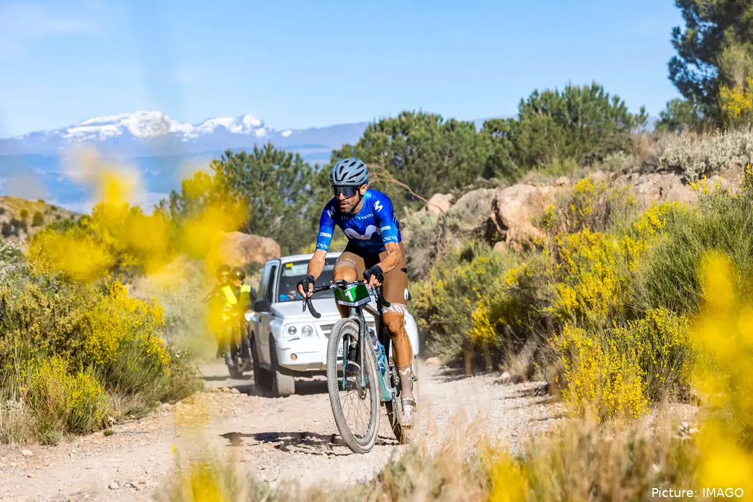 Alejandro Valverde, con el maillot de Movistar Team