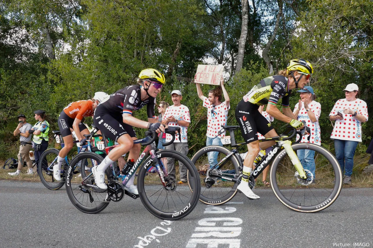 Demi Vollering perdió el Tour de Francia Femenino 2025