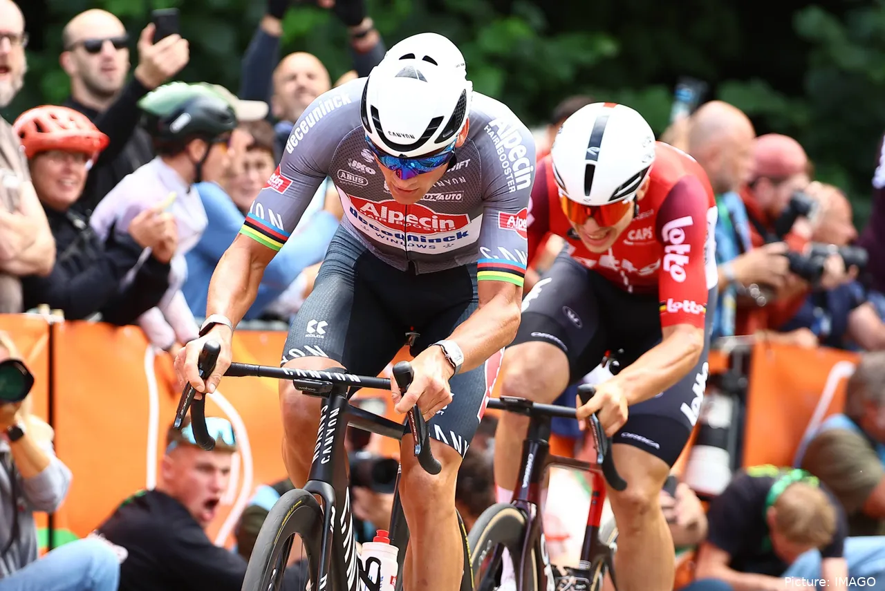 Mathieu van der Poel y Arnaud de Lie, los grandes protagonistas de este Renewi Tour 2025