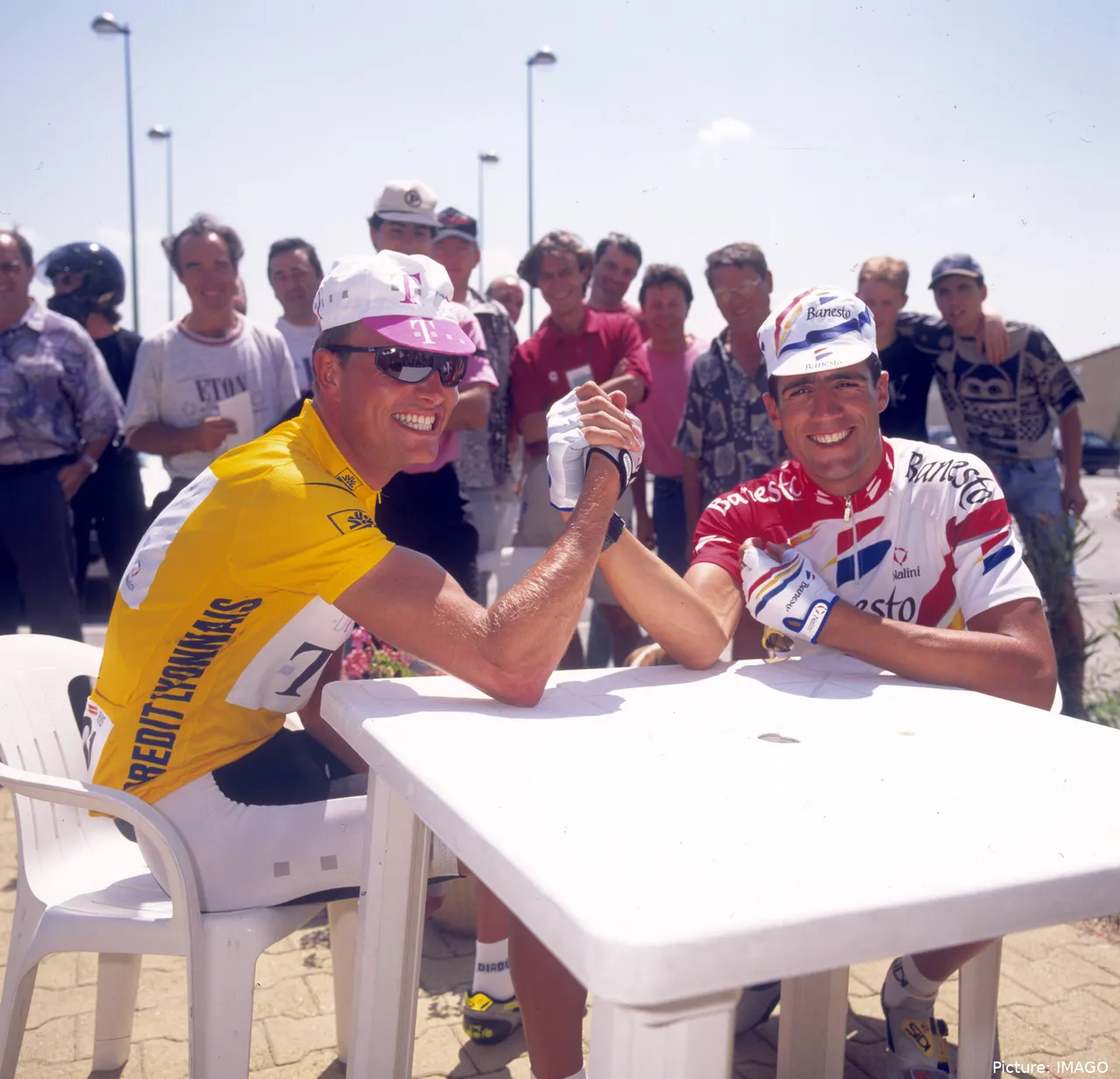 Bjarne Riis, junto a Miguel Induráin