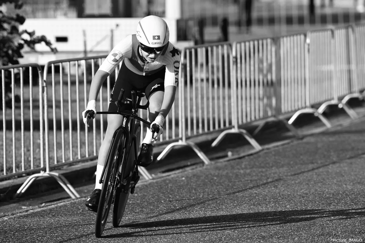 18-year-old Muriel Furrer tragically died as a result of a crash in the women's junior road race in Zurich