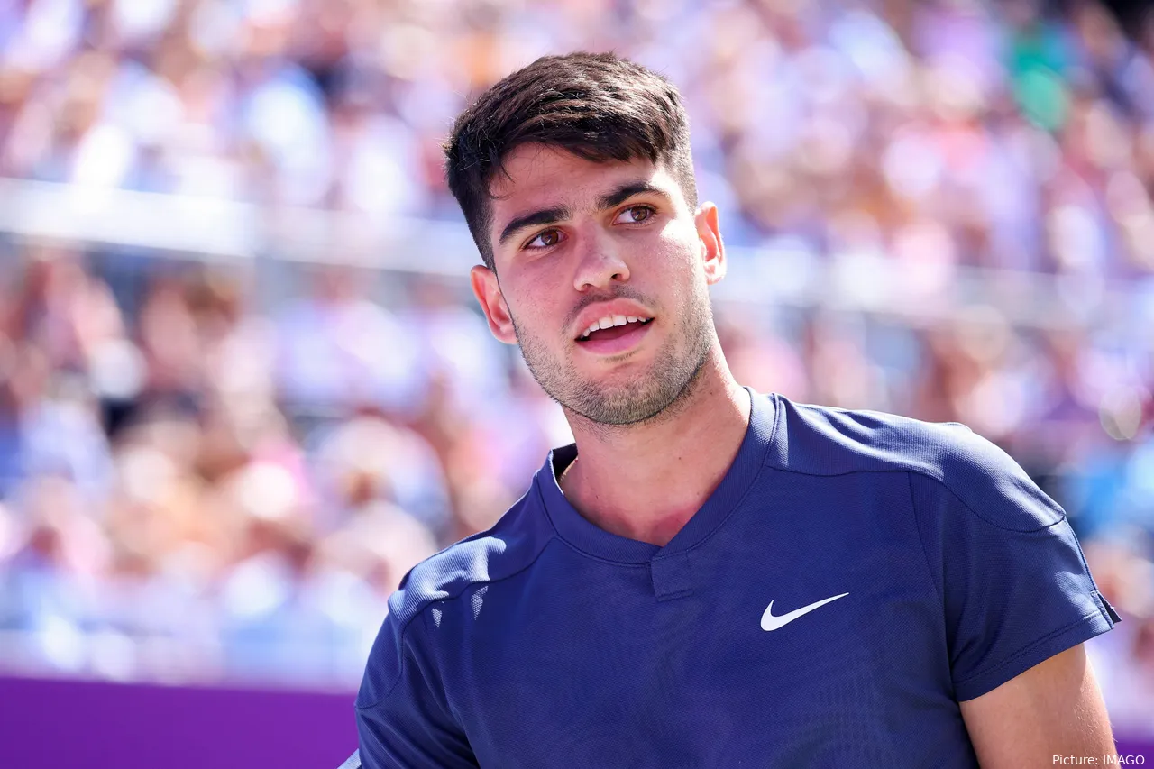Die Form von Carlos Alcaraz ist angesichts seiner fehlenden Spiele bei Queen's und seines Urlaubs auf Ibiza ein kleines Rätsel.
