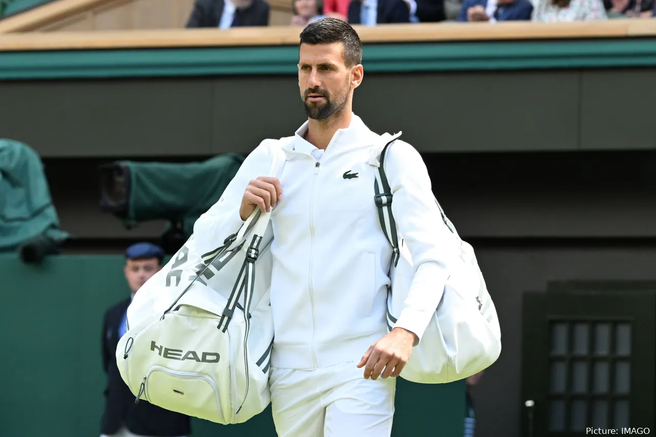 Novak Djokovic elogia al "completo" Carlos Alcaraz antes de su duelo en Wimbledon.