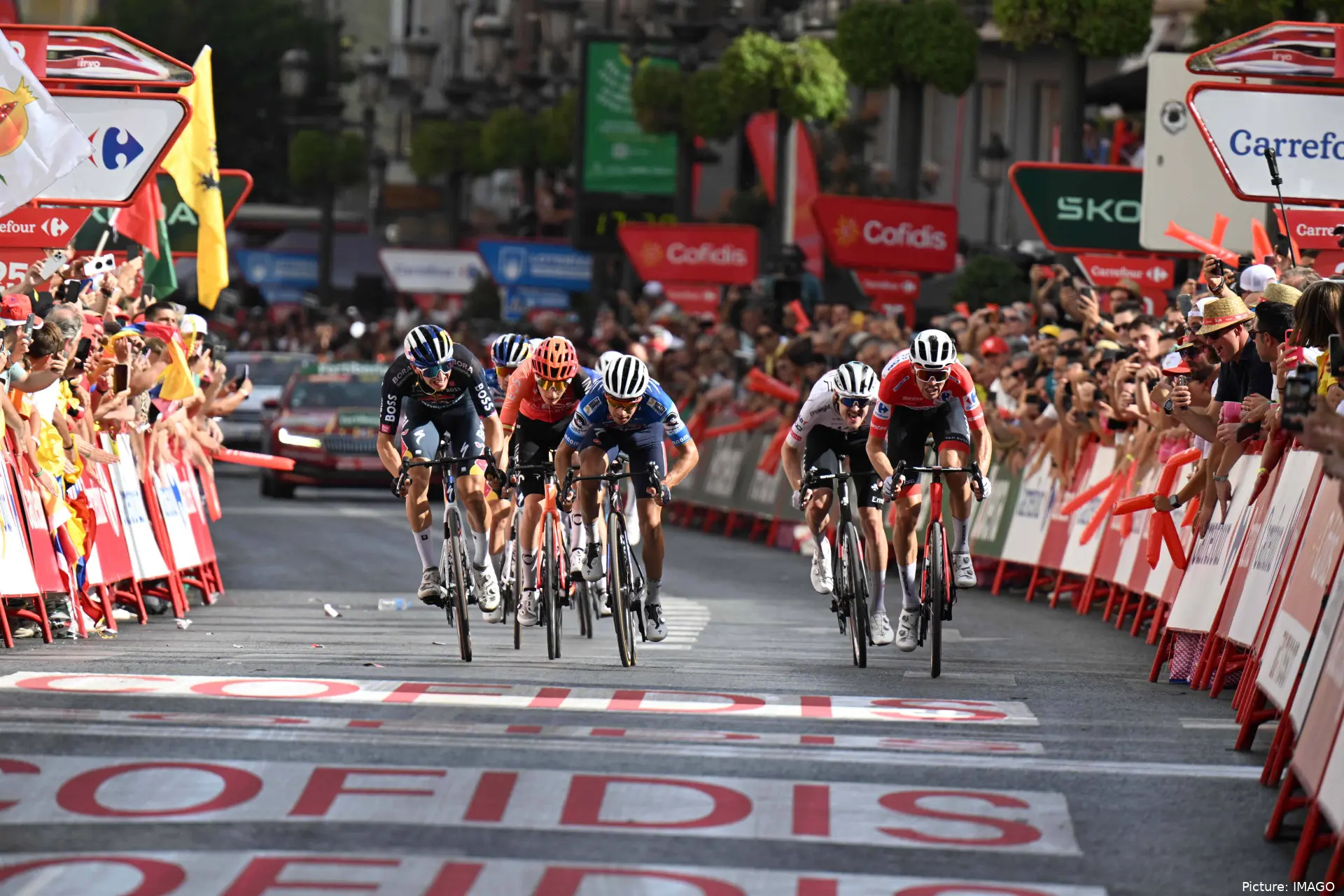 vuelta final imago1049129309h