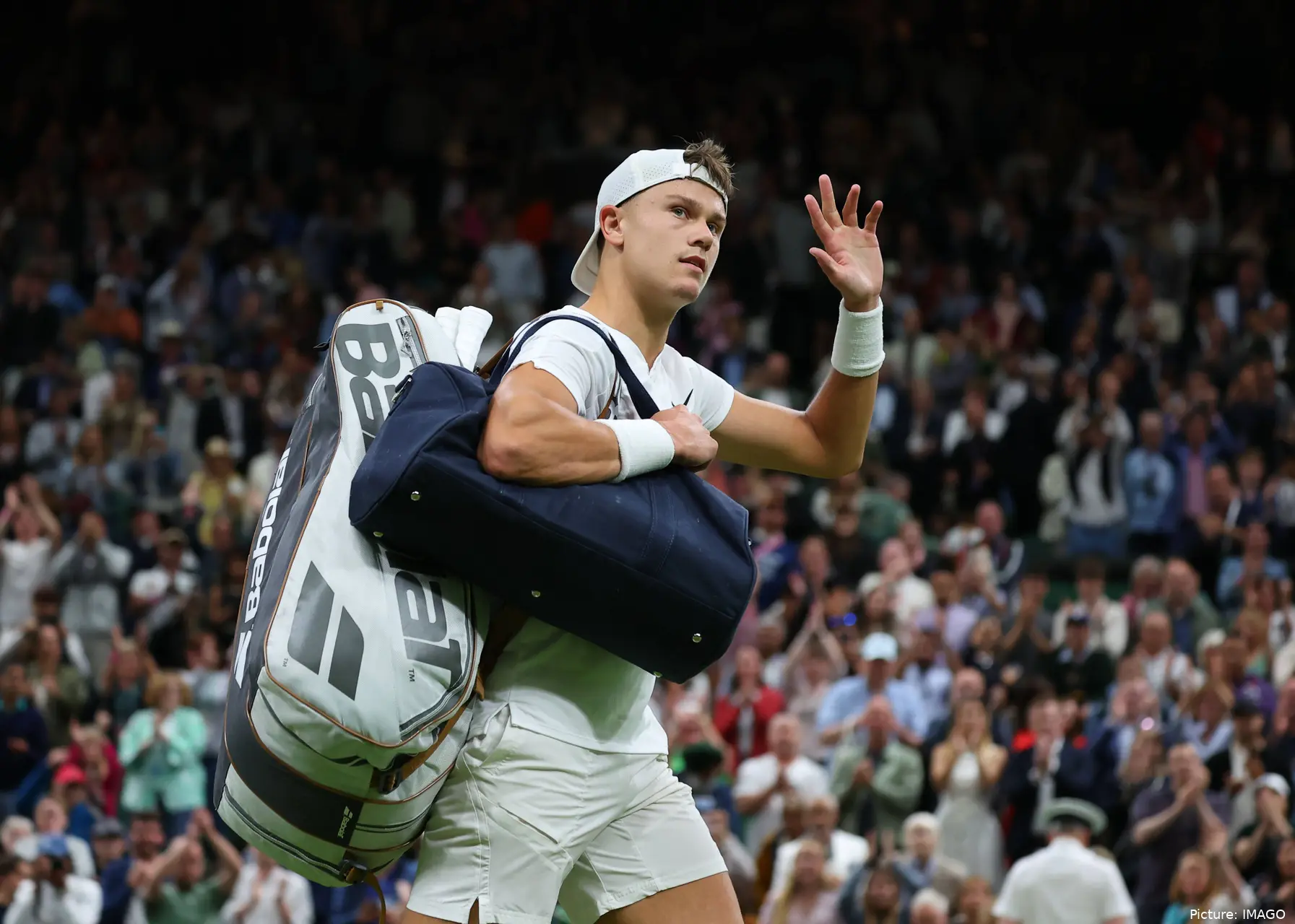 Holger Rune prepared to compete at Wimbledon