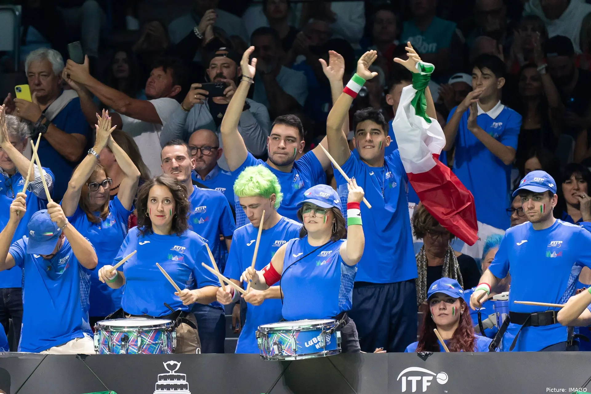Italian fans cheering on their country in the 2024 Davis Cup