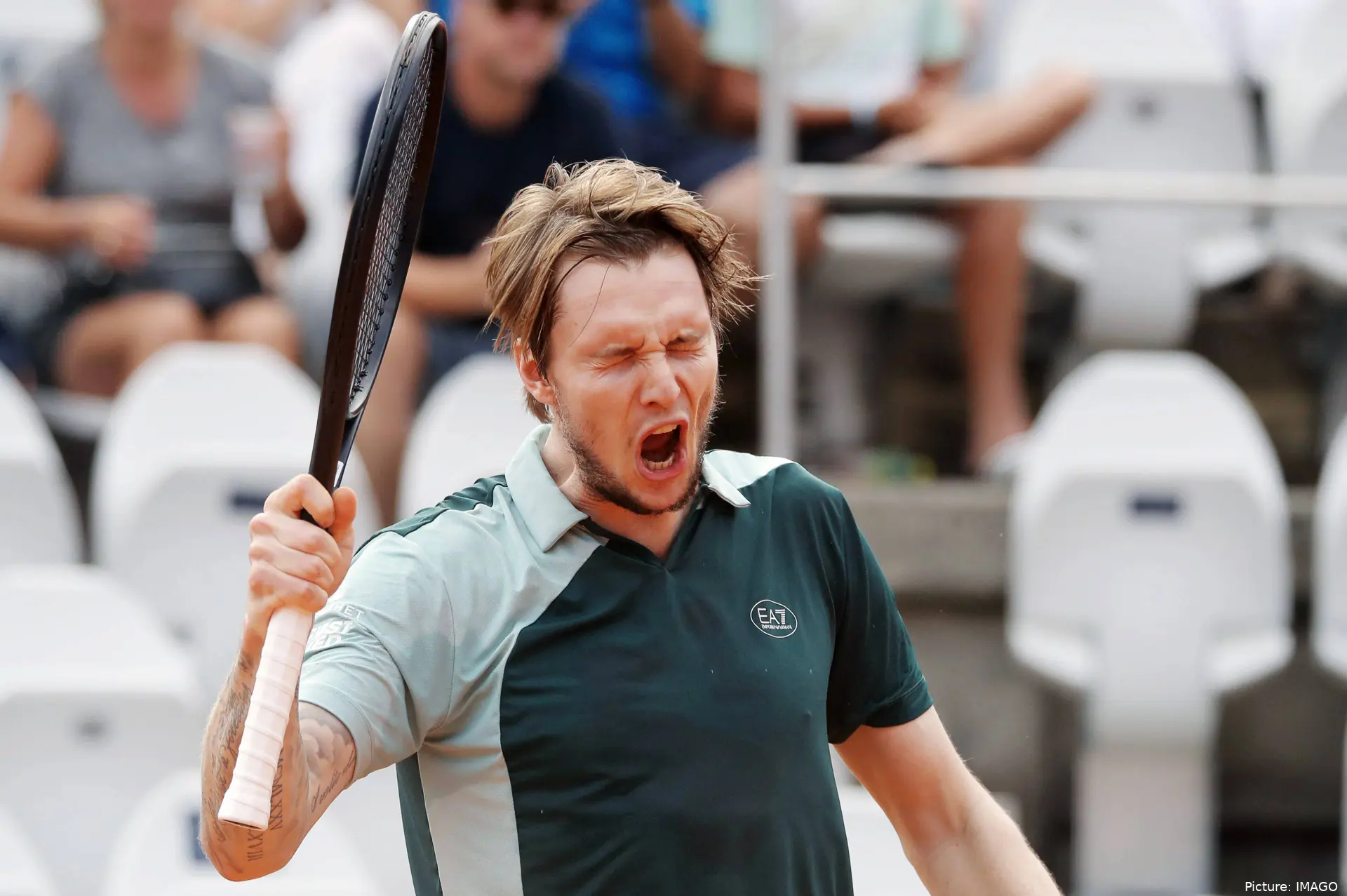 Alexander Bublik happy
