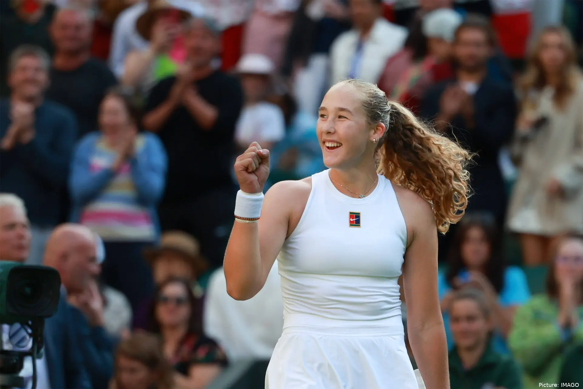 Andreeva celebrates a point at Wimbledon with a fist pump