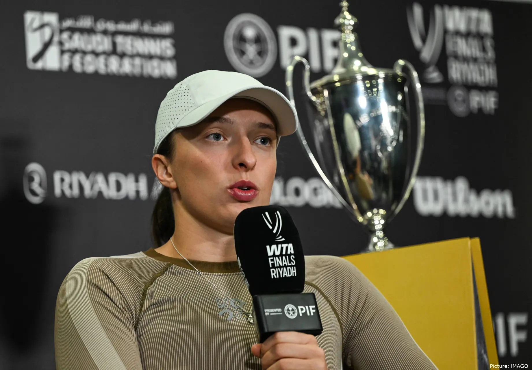 Swiatek en rueda de prensa de las WTA Finals
