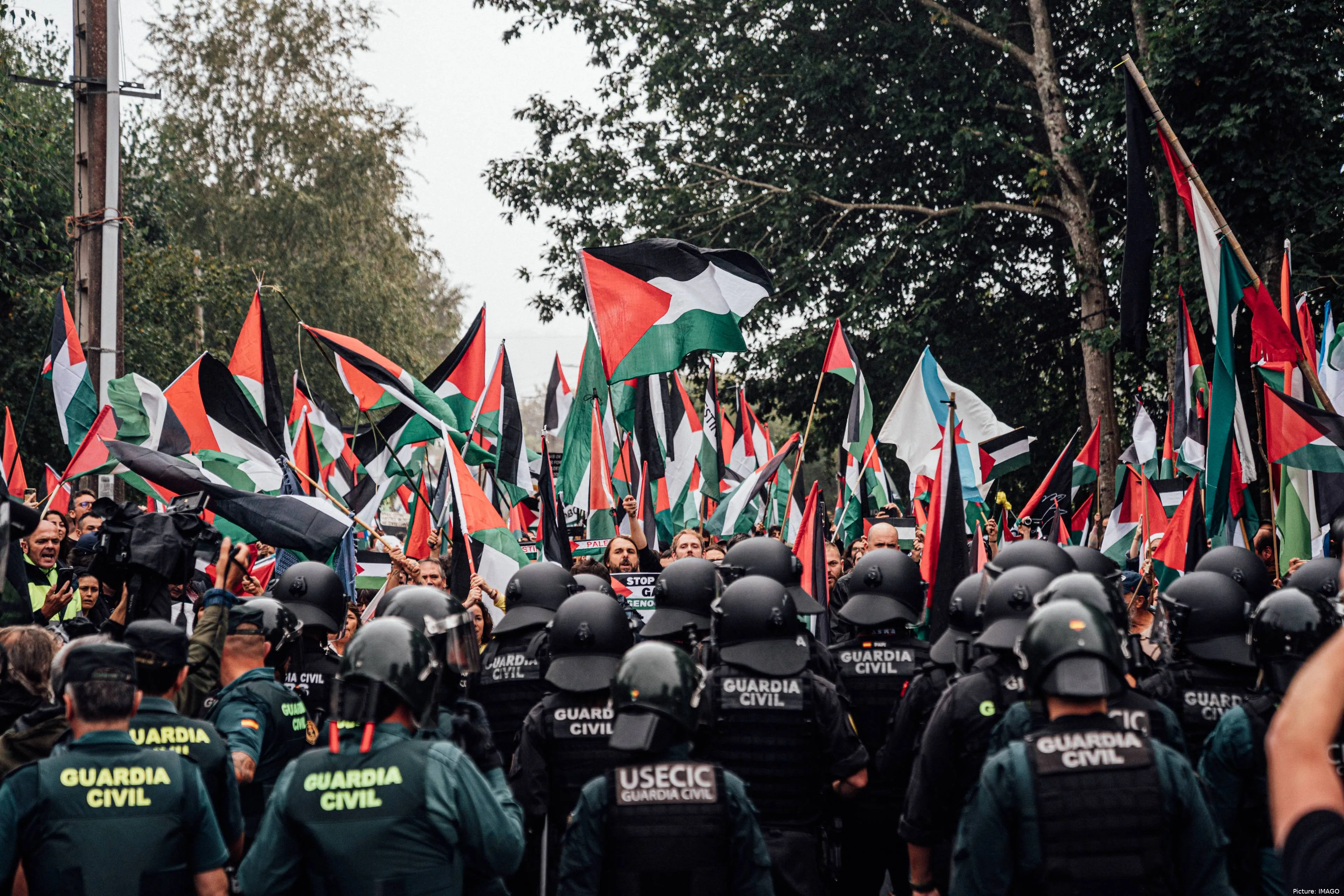 vuelta palestina policia imago1066231351