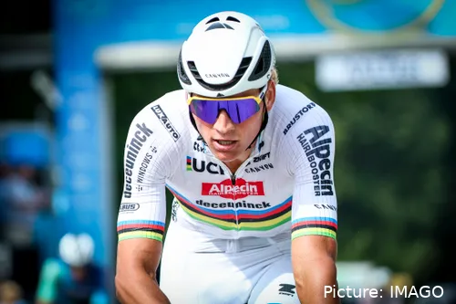 Mathieu van der Poel es el actual Campeón del Mundo de Gravel de la UCI