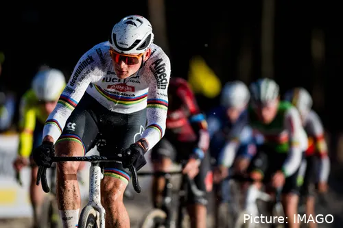 Mathieu van der Poel quiere ganar el Mundial de Mountain Bike 2025.