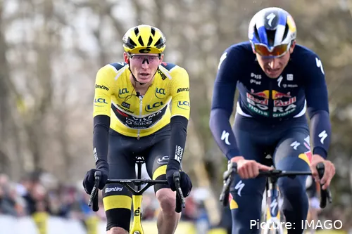 Florian Lipowitz y Matteo Jorgenson, mano a mano en la París-Niza 2025