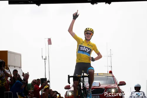 Chris Froome ganó sus grandes vueltas con el Team Sky (ahora INEOS)