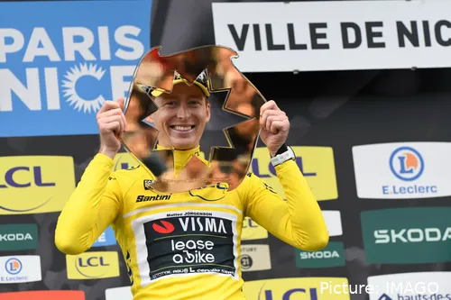 Jorgenson festeja a sua vitória no Paris-Nice 2024