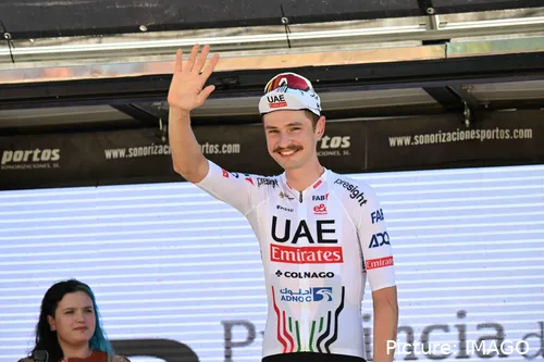 Jay Vine está na luta pela classificação da montanha da Volta a Espanha.