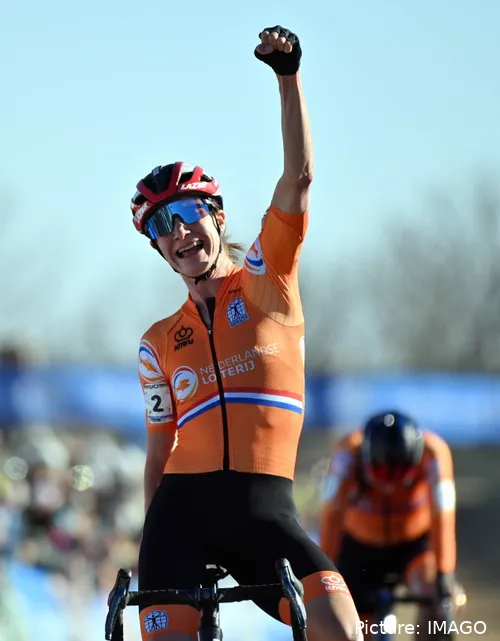 Marianne Vos campeã do mundo de gravel 2024