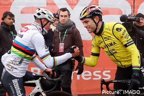 Mathieu van der Poel e Wout van Aert ganharam, entre ambos, 9 dos últimos 10 campeonatos do mundo de Ciclocrosse