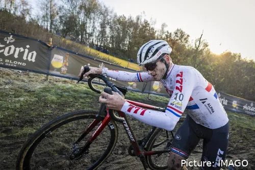 Cameron Mason ist dreifacher britischer Cross-Meister