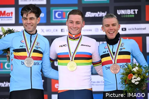 Die Organisatoren hoffen, dass idealerweise alle Medaillengewinner der letztjährigen Weltmeisterschaften – Wout Van Aert, Mathieu van der Poel und Thibau Nys – am Start stehen