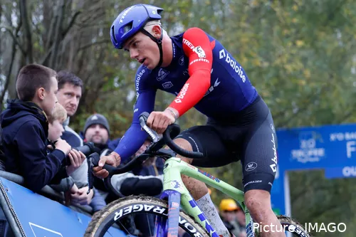 Thibau Nys hat nur noch drei Rennen, bevor Van der Poel und Van Aert zurückkehren.