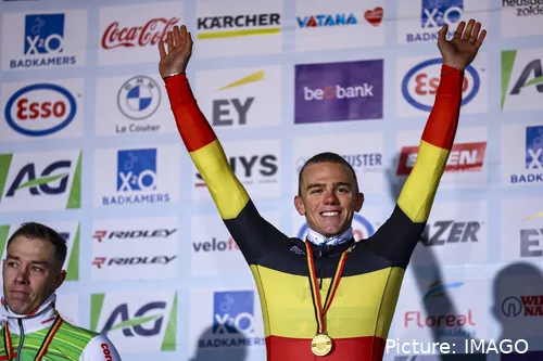 Thibau Nys gewann in Belgien