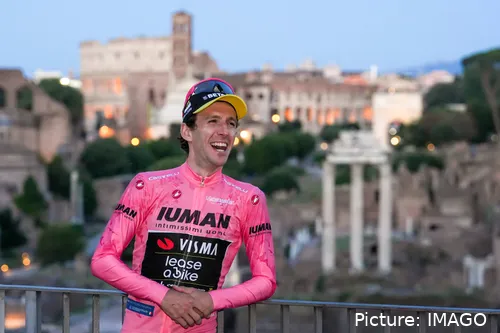 Simon Yates schloss beim Giro d’Italia 2025 ein prägendes Kapitel seiner Karriere und seines Lebens ab