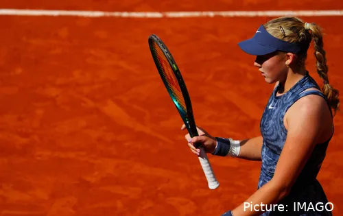 Mirra Andreeva showing her shining star qualities in Paris.