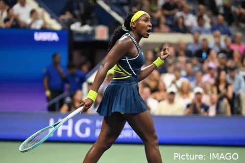 Coco Gauff shines bright...