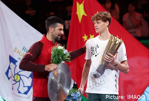 Jannik Sinner und Novak Djokovic