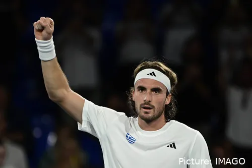 Stefanos Tsitsipas representa a Grecia en la Copa Davis