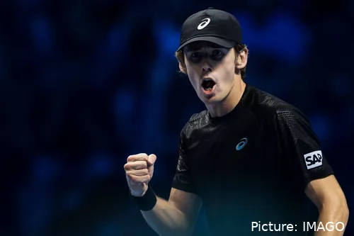 Alex de Minaur necesitó cada juego posible tras una apretada campaña en las ATP Finals 2025