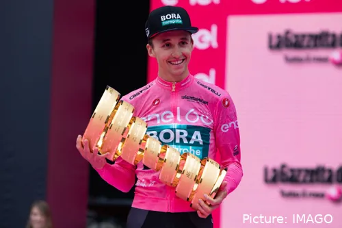 Hindley won de Giro d'Italia in 2023