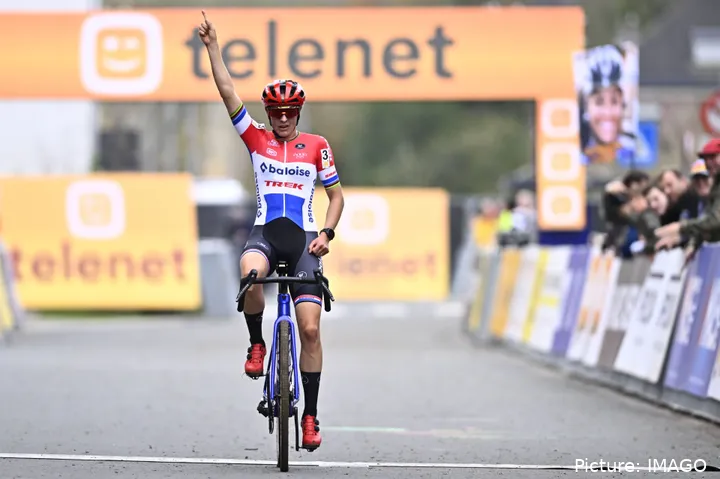 Lucinda Brand, ganadora del Exact Cross de Essen 2025