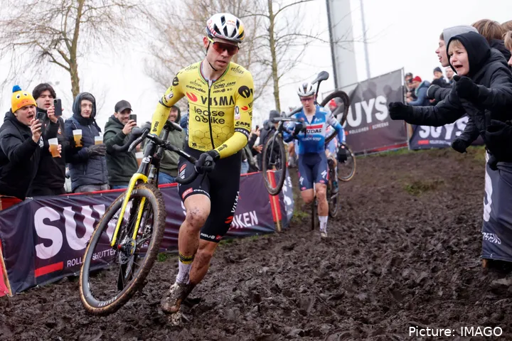 Wout van Aert ha recuperado la forma en ciclocross este invierno