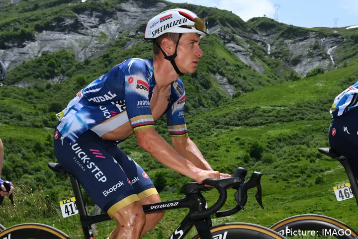 Remco Evenepoel viene de ser 4º en el Critérium du Dauphiné 2025