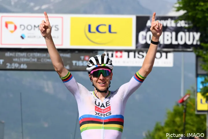 Pogacar se impuso con claridad en Combloux.