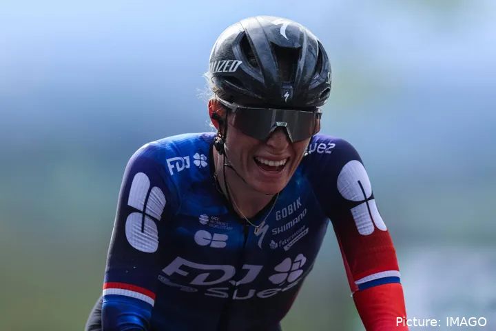 Demi Vollering ha recuperado la sonrisa en el FDJ