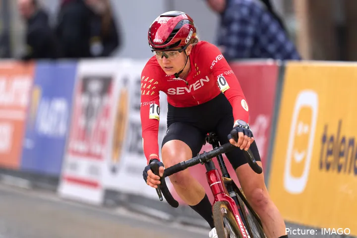 Aniek van Alphen es una de las grandes estrellas del ciclocross actual
