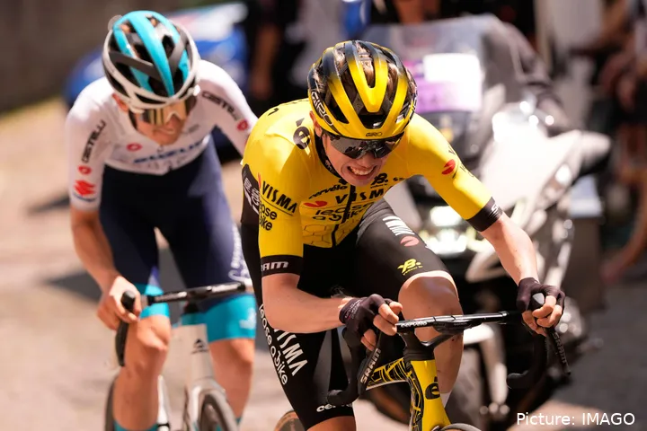 Jakob Omrzel y Jorgen Nordhagen en plena batalla