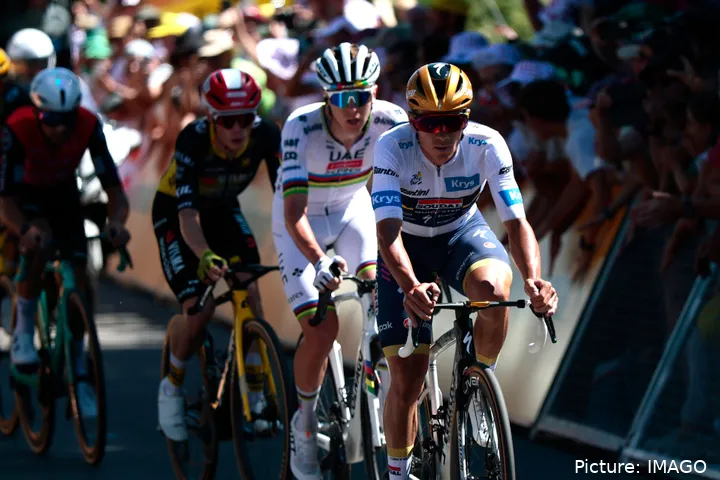 RemcoEvenepoel_JonasVingegaard_TourDeFrance_TadejPogacar