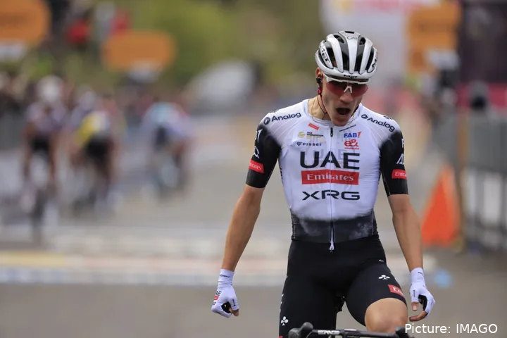 Juan Ayuso venceu pela primeira vez na Vuelta