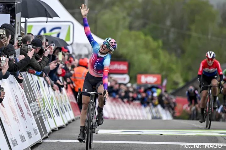Katarzyna Niewiadoma gewinnt La Fleche Wallonne