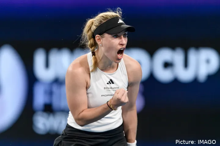 Kerber shakes fist.