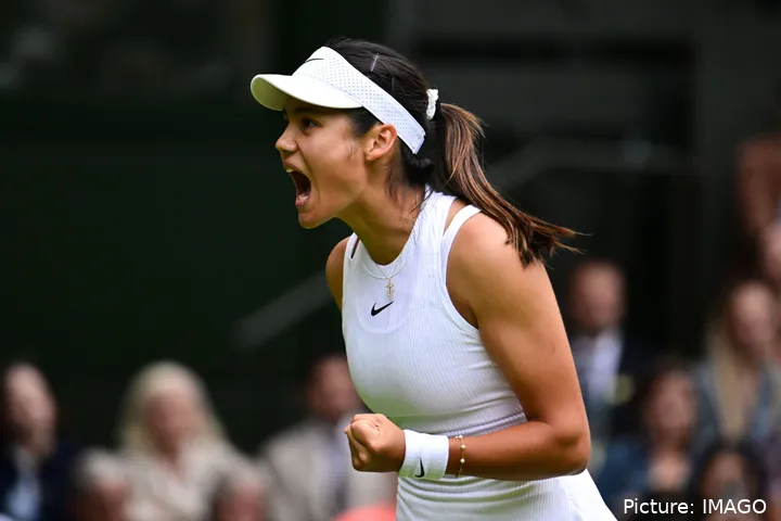 Emma Raducanu se enfrenta a Maria Sakkari con una dura advertencia de la griega.