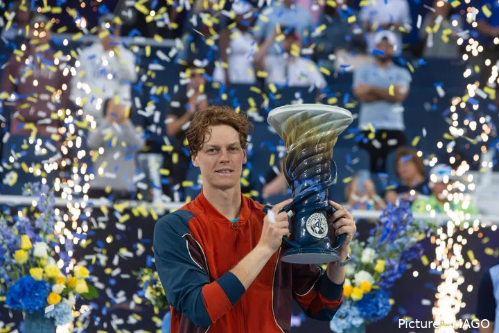 Sinner ganó el Abierto de Cincinnati tras derrotar en la final a Frances Tiafoe (7-6, 6-2).