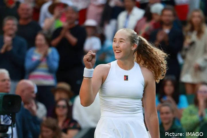 Andreeva celebrates a point at Wimbledon with a fist pump
